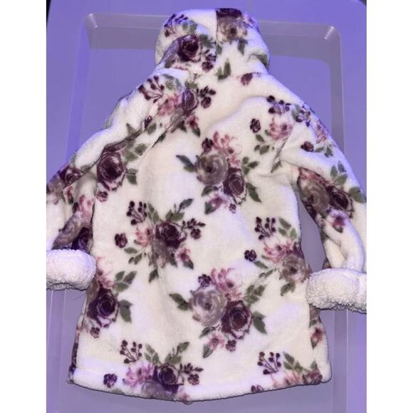 Baby Jessica Simpson Robe - Picture 2 of 4